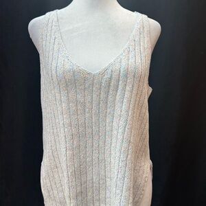 cupcakes & cashmere Cream Metallic V-Neck Sleeveless Sweater S